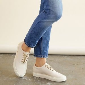 Nisolo Elanya Leather Sneaker in Bone Size 8